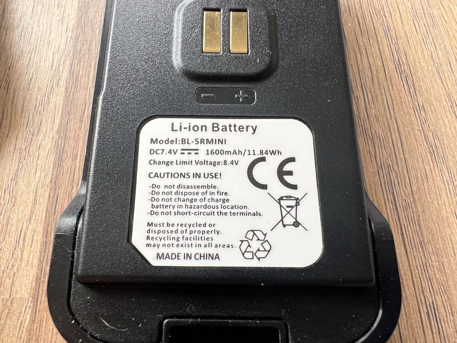 Baofeng UV 5R mini plus dodatki