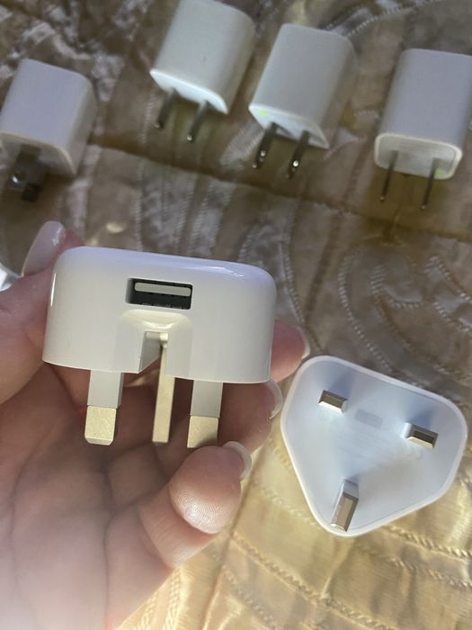 Адаптер,  перехідник  apple