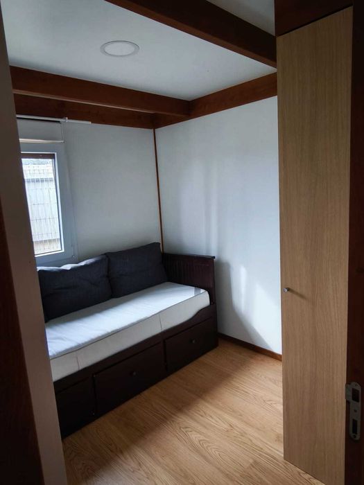 Vendo casa de Madeira