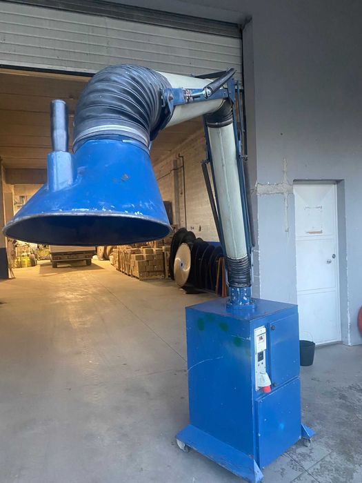 Extrator de fumos / Braço de aspiração Industrial