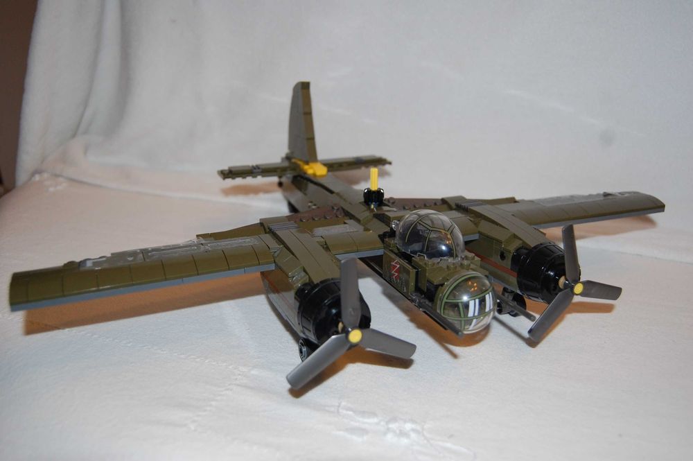 Lego - conjunto de aviões militares - 1