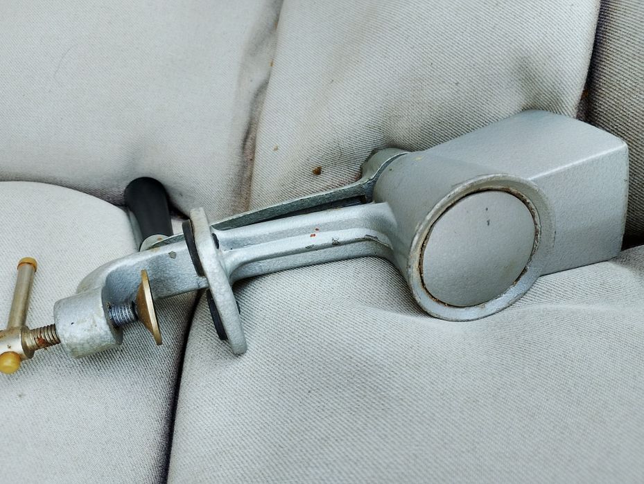 Maszynka do mielenia pieprzu PRL