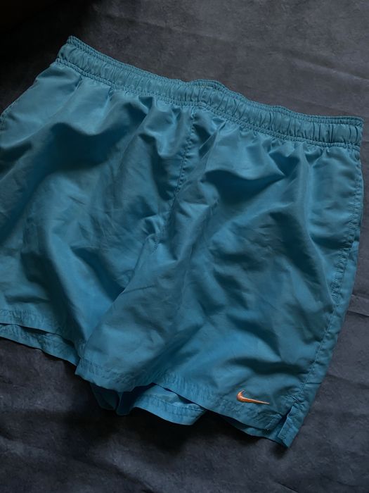 Шорти Nike розмір L