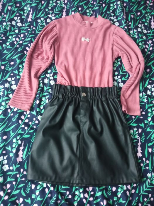 Komplet zestaw bluzka, spódniczka 140