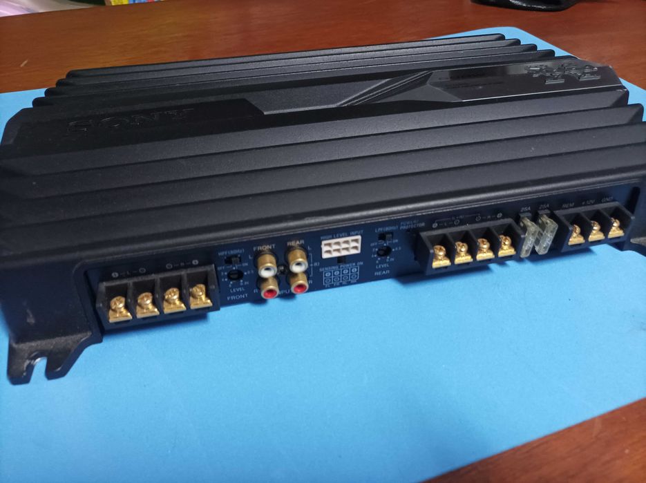 Sony XMG TX6040 Amplifier, 4-Channel, 600 Watts.64552382168577120