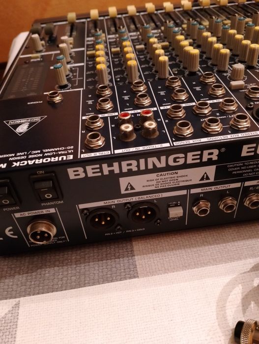 Mikser Behringer Eurorack MX2004A