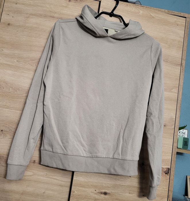 Beżowa bluza damska XS 34 bluza z kapturem Sinsay zakładana przez głowę jasna kremowa