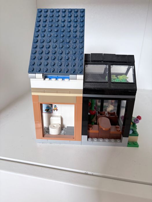 Domek z klocków Lego