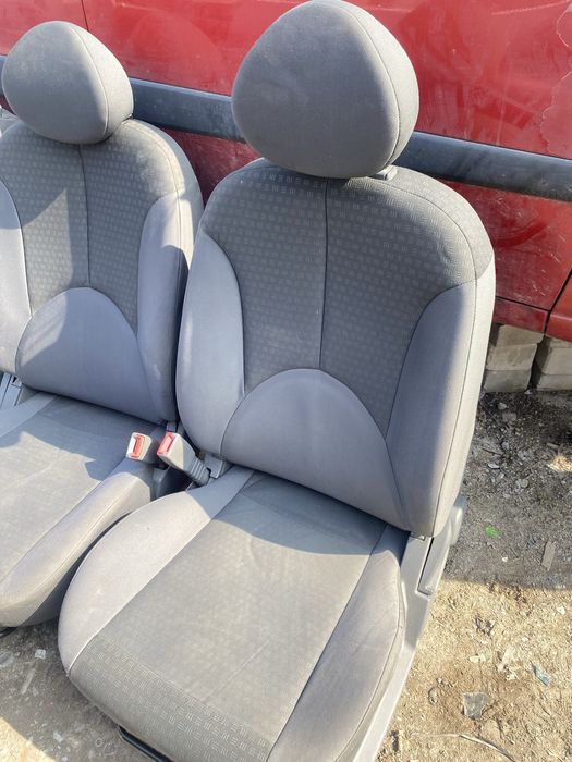 Сиденья Кіа Ріо 2, салон Kia Rio 2006 - 2011