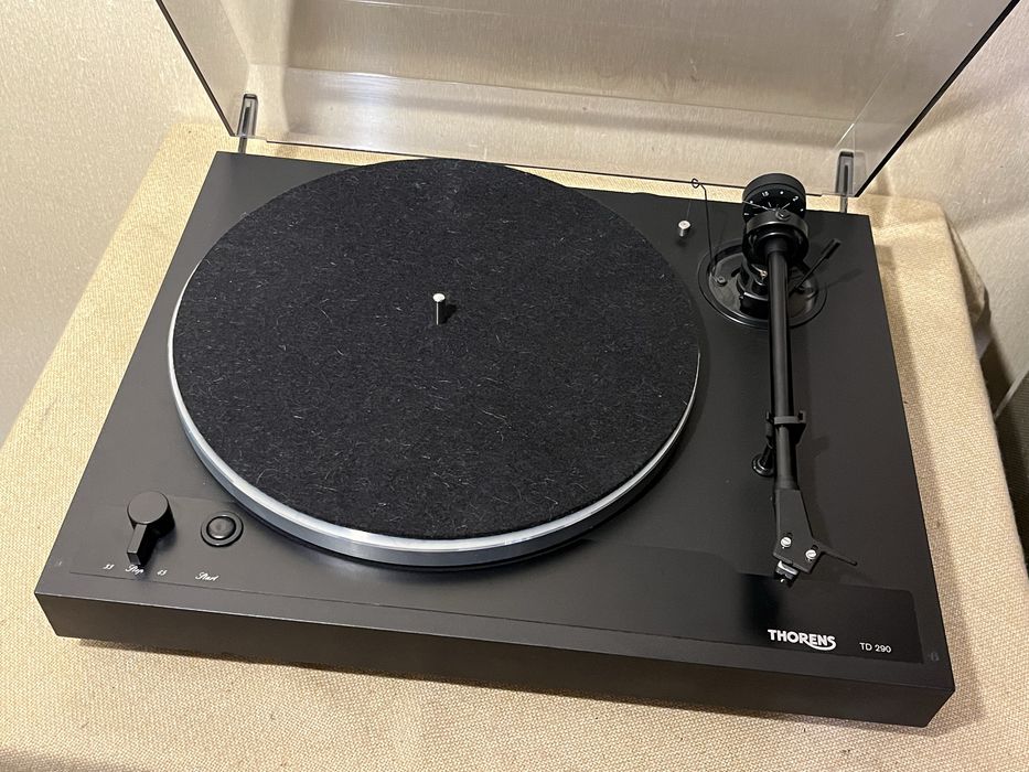 Высококачественный проигрыватель винила THORENS TD-290 (ЗВУК!)