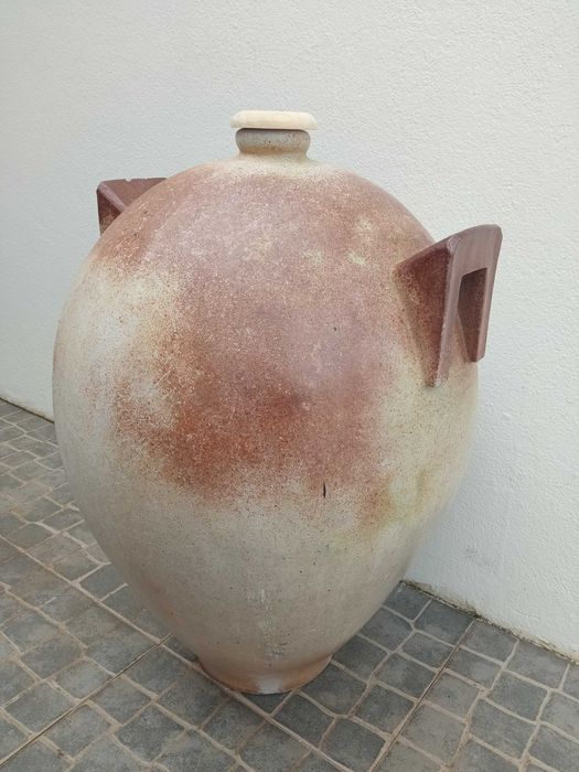 Pote/ talhão de barro antigo
