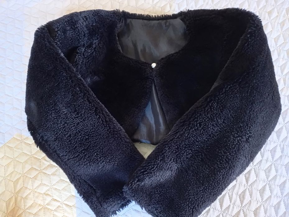 Casacos em pêlo sintético - 5/6 anos