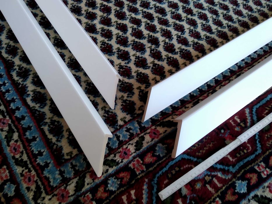 Opaska kątowa drzwi, futryna, framuga, ościeżnica, listwa, biała