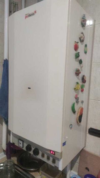 Газовый двухконтурный котел  Протерм 24КОВ-12  без турбо на запчасти