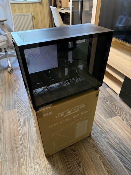 Asus Prime AP201 Tempered Glass Black
