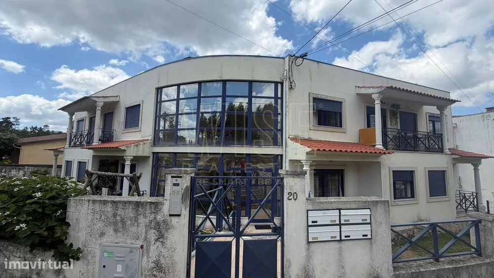 apartamento T3 com Garagem em Brasfemes