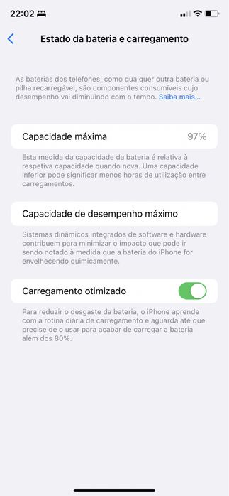 IPhone 11 como e com 3 anos de 6 mêses de uso