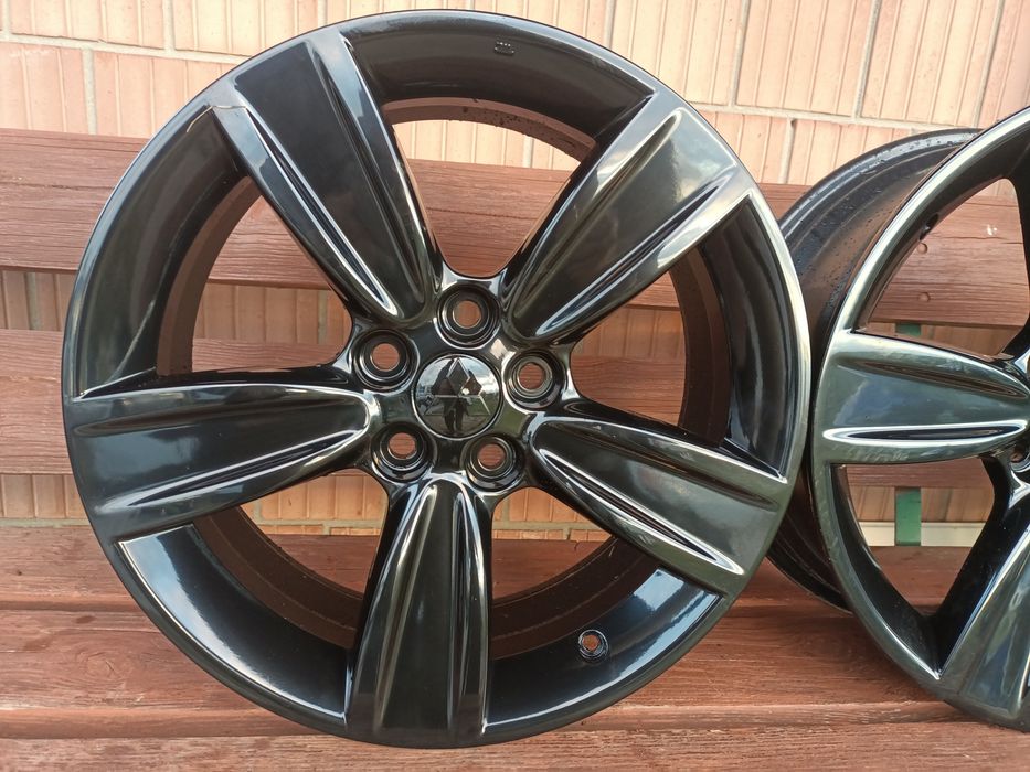 Felgi 5x114,3 R18 Mitsubishi