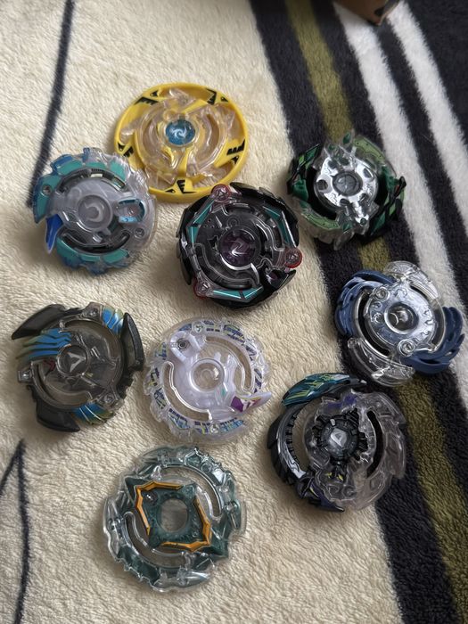 Продам оригінальні бейблейди ! Бейблейд .