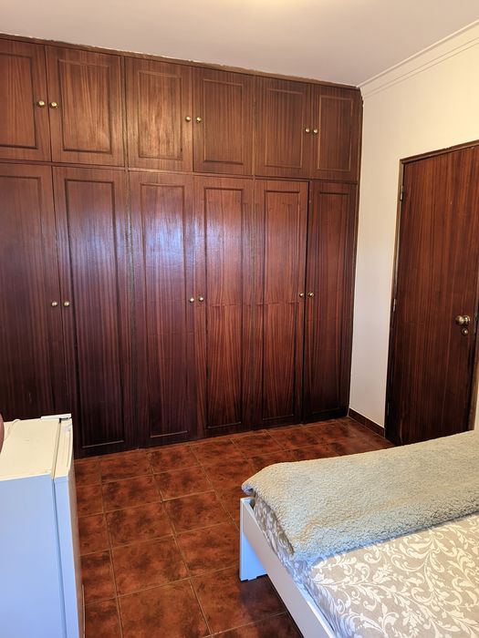 Quarto próximo ao Metro de Odivelas
