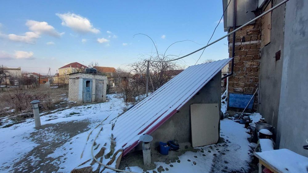 Продажа 2х этажного недостроенного дома а Варваровке!