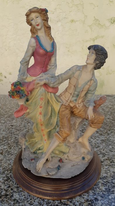 Figura de casal.