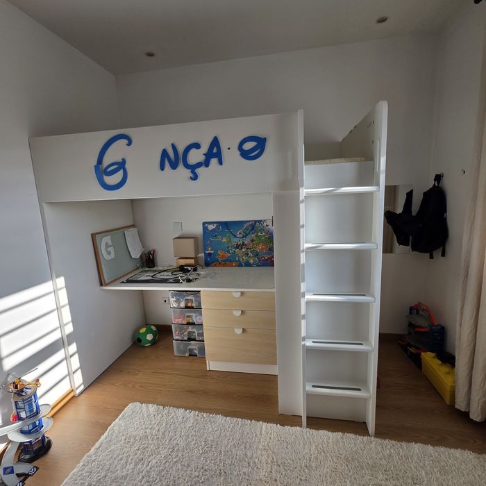 Cama estrutura alta ikea