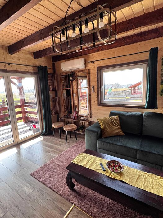 Domki nad jeziorem | Balia Jacuzzi, Sauna, Basen, Kominek | Kaszuby, Gołubie | 4–8 os.