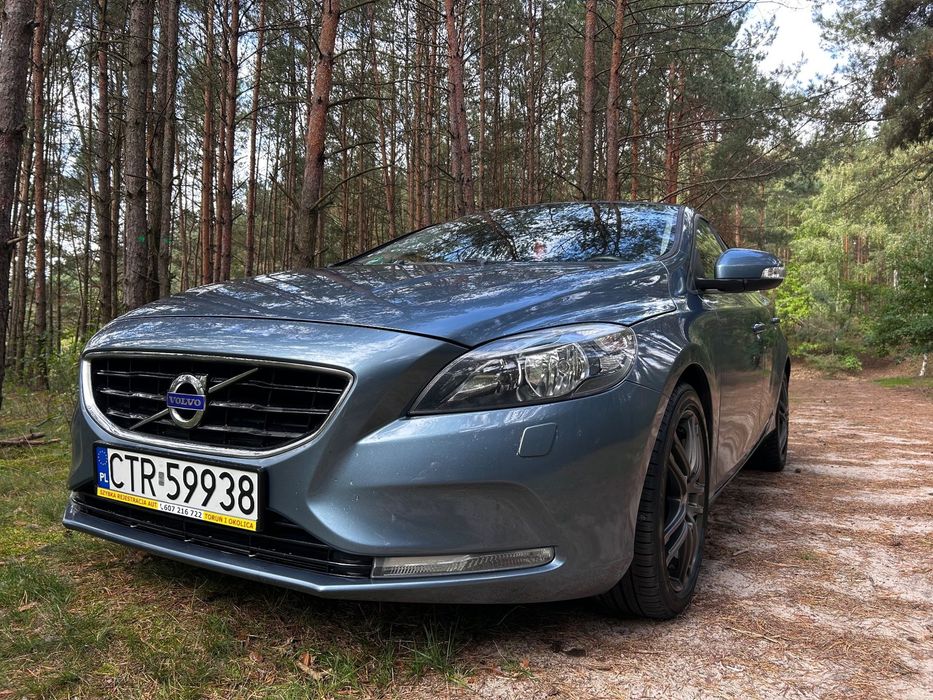 Volvo V40