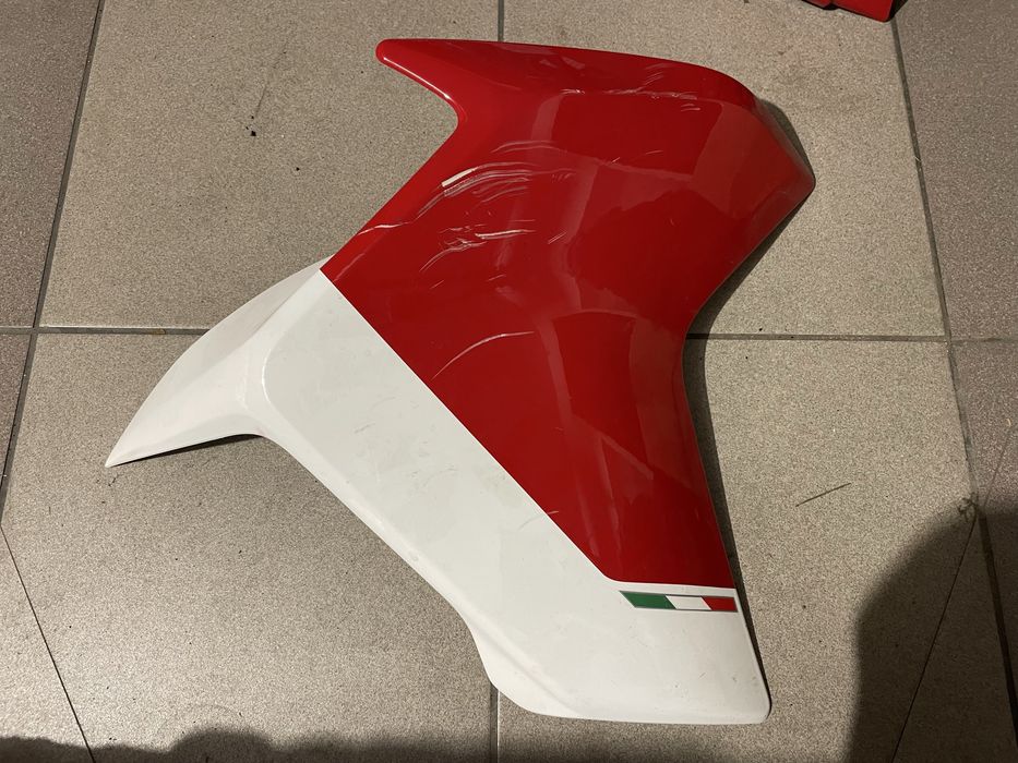 Owiewka oslona   bok Ducati Multistrada V2 V4 oslona