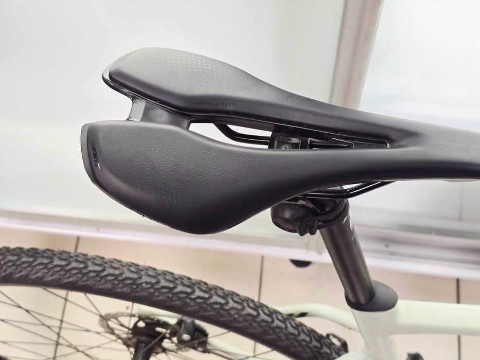 Rower Gravel Giant REVOLT 1 GRX