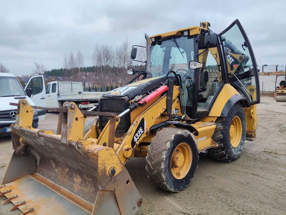 Cat 432 E 2009 r.