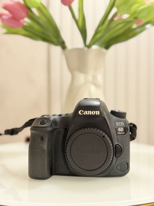 Canon 6d mark 2 у супер стані