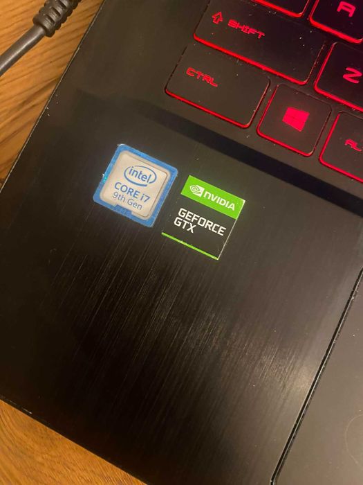 Laptop MSI GF63 Thin 9SCXR • i7 9th Gen • 8 GB RAM • 477GB SSD •