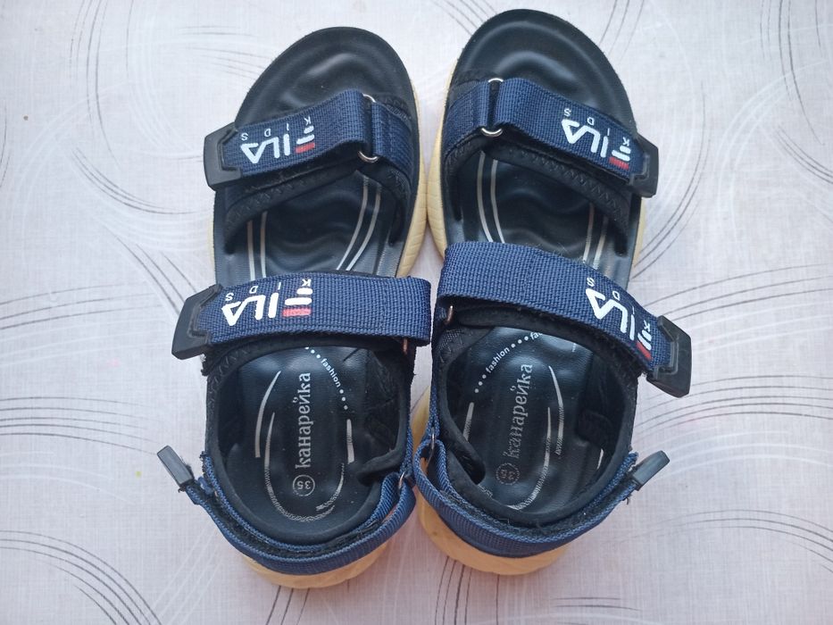 Дитячі сандалі Fila - На кожен день