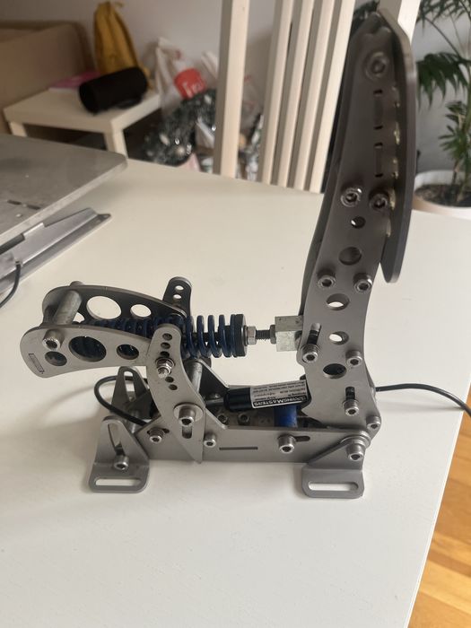 Pedaiis simracing Heusinkveld Ultimate Plus (com base incluida