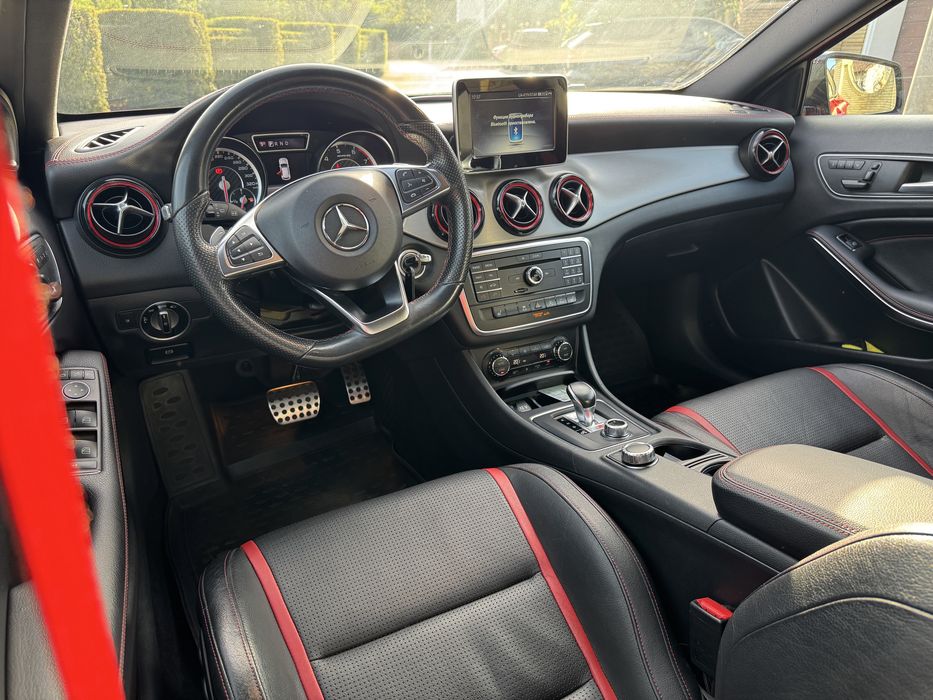 Продам мерс GLA 45 AMG