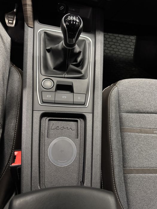 Ładowarka bezprzewodowa Seat Cupra Leon KL (2020-)