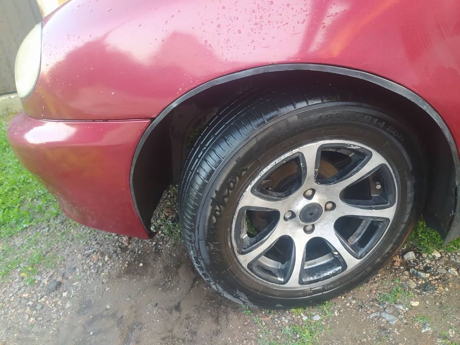 АвтоМобіль ланос