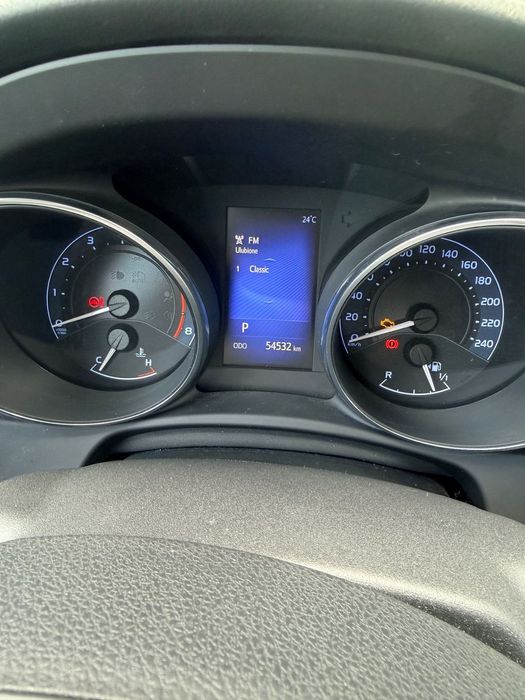 Toyota Auris Pierwszy właściciel, nowy akumulator, kupiony i serwisowany w ASO
