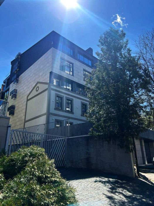 Продаж 2 кім. квартири вул. Ярославенка