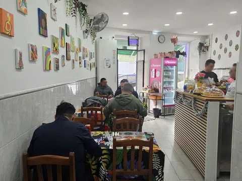 Trespasse restaurante em Campolide