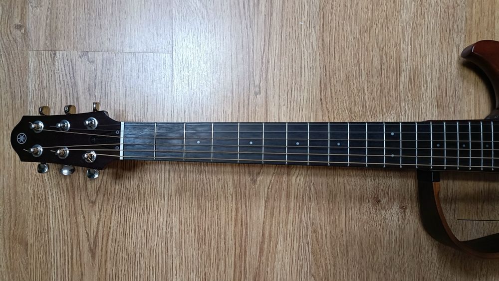 Yamaha SLG200S NA - Silent guitar