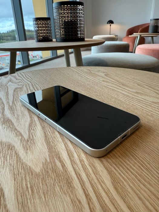 Nothing phone 2 Stan 9/10