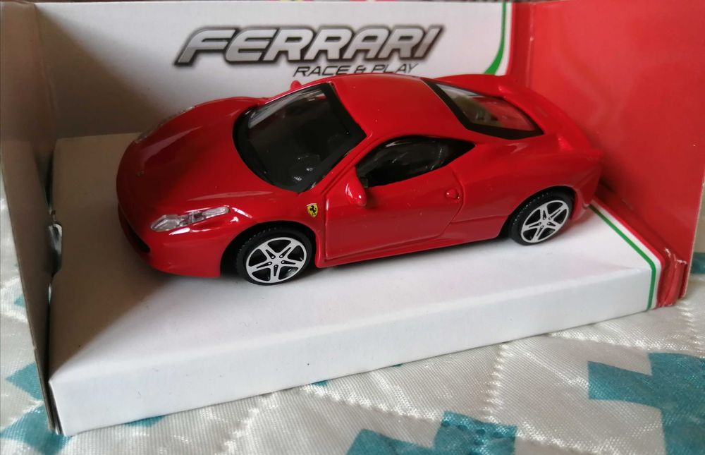 Burago Ferrari race play Novo