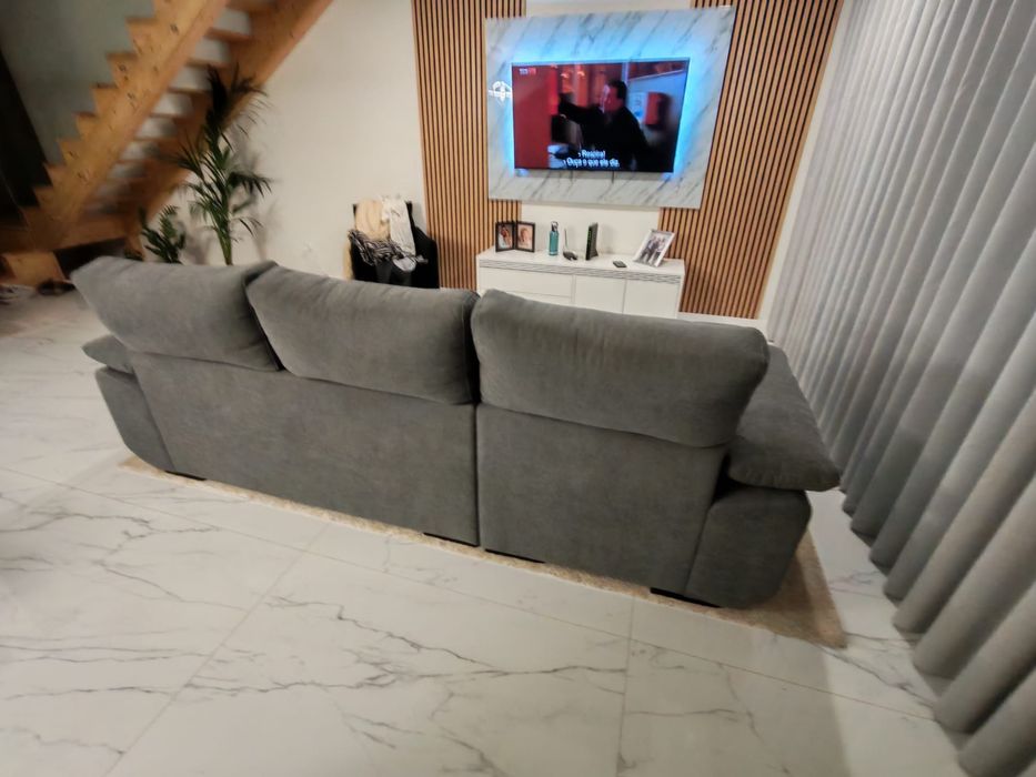 Sofa com chaise long