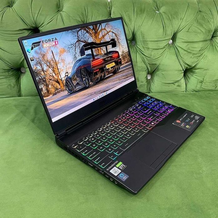 Геймерский ноутбук / 8Гиговая видеокарта RTX / Киберпанк, Сталкер 2