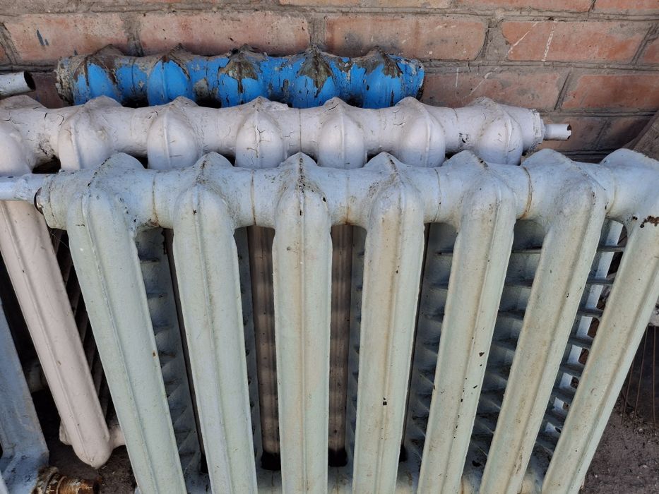 Продам Чавунні батареї