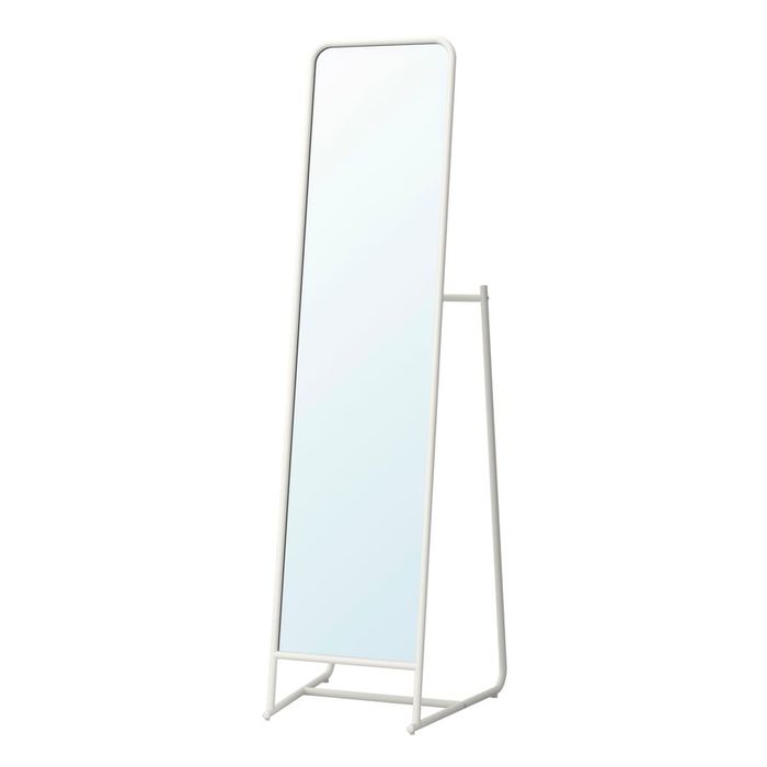 Ludtro stojace ikea