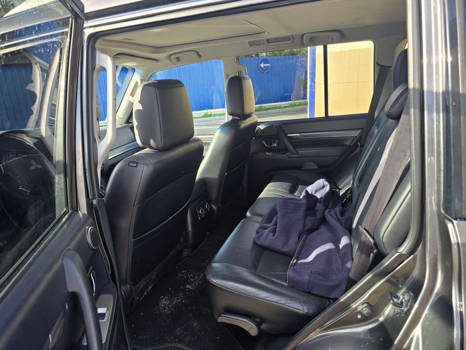 Mitsubishi Pagero DI D